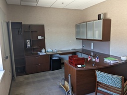 [#E8-32] laminate private office, U-shape, overhead, wardrobe tower, lateral file, b/b/f, tackboard