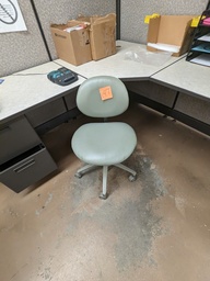 [#B12-143] vinyl seat and back swivel base task chair, no arms