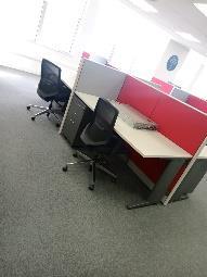 [#A6-59] (2)PARTITION (6xDESK)