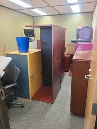 [#00-17] Storage room - Misc furniture ***please specify requested item in "intended use"