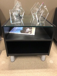 [#C13-10] 20x24 Glass Table