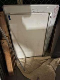 [#F5-7] Whiteboards / 2'W X 3'L