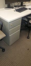 [#D16] 3 Drawer Pedestal