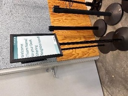 [#L1-7] Sign Holders