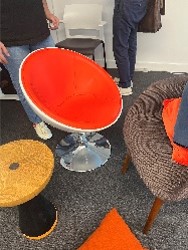[#B12-109] Red Chair