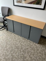 [#D5-28] 5’ METAL CREDENZA