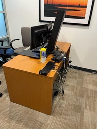 [#E1-67] 5’ FREESTANDING DESK