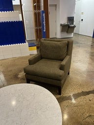 [#B12-47] Lounge Chair - army green