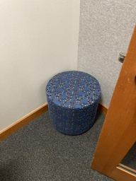 [#B11-64] Ottoman - blue dot multi (17x17x17)