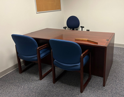 [#E3-1] Straight Desk