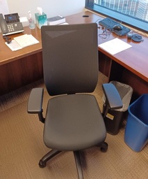 [#B13-102] Black Chair