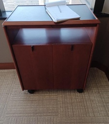 [#D30-132] Serving Cart