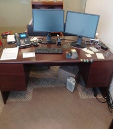 [#E4-243] Desk 6’ X 3’