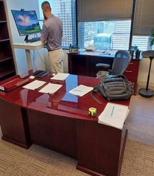 [#E7-294] Rh U-Desk No Bridge