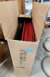 [#K3-9] Box of carpet tiles | Låda med mattplattor