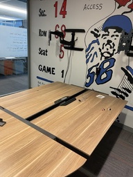 [#C7-115] 8’6X5 TABLE (CAN BE USED AS 2 BACK TO BACK TABLE)