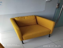 [#B12-56] Yellow Lawson Chair