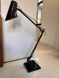 [#I6] Black Desk Lamps