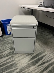[#D16-8] Silver peds 2 drawers