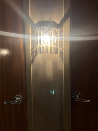 [#I6-1] Sconce