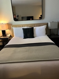 [#00-29] Mattress, queen size