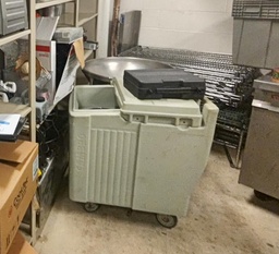 [#C1] Plastic Cart