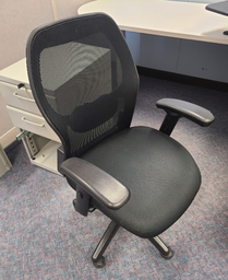 [#B13-8] Chaise de travail - Maille noire