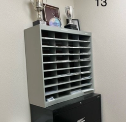 [#I9-37] Small Mall Sorting Unit