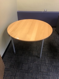 [#C9-117] Communal Table Round 