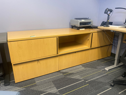[#D5-39] Credenza