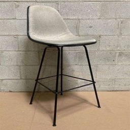 [#B4-2] Eames Café Chair
