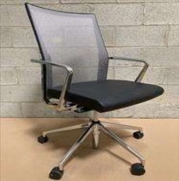 [#B13-16] Sava Task Chair