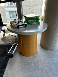 [#C11-73] Small/Round Couch table