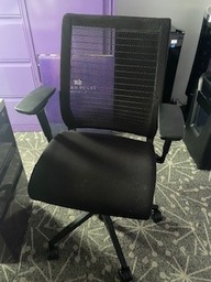 [#B13-170] Black task chair