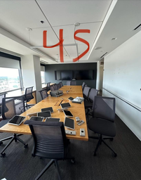 [#C6-26] Large Conference table