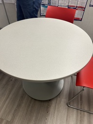 [#C5-8] Small Kitchen Table