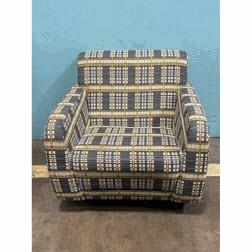 [#B12-6] 1223/NC - Sela PLAID Lounge Chair And A Half, Non-Contrast, Sled Base (31Wx33Dx29H)