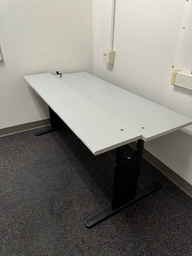 Manual Sit Stand Desk