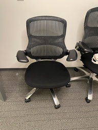 [#B13-44] Knoll Generation Task Chair