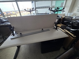 [#C19-39] desk - grey surface with divider infront panel, attached black ped