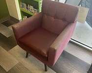 [#B12-130] Lounge Chair
