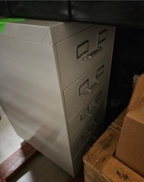 [#D12-6] Filing Cabinet