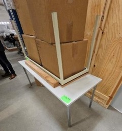 [#C5-8] Small Grey Table 