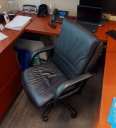 [#B13] Black Leather Task Chair