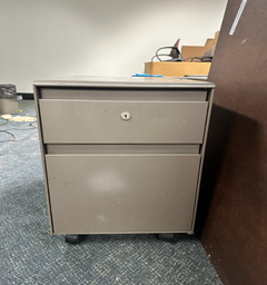 [#D16-17] steelcase mobile ped