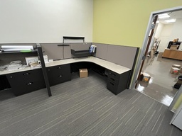 [#A3] Workstation Cubicles, H29 x W84 x D84 (W90 D89)