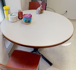 [#C3-12] Round Table