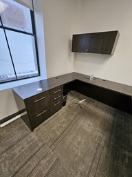 [#E6-6] L-Shape Private Office