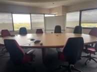 [#C6-74] Big Oval Board Room Table