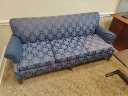 [#B6-612] Couch Blue 84x38x34